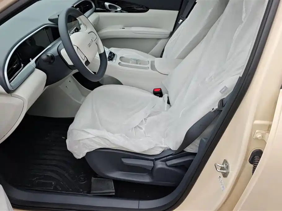 Geely Galaxy Starry Wish 2026 Edition 310km Youth Version фото 9