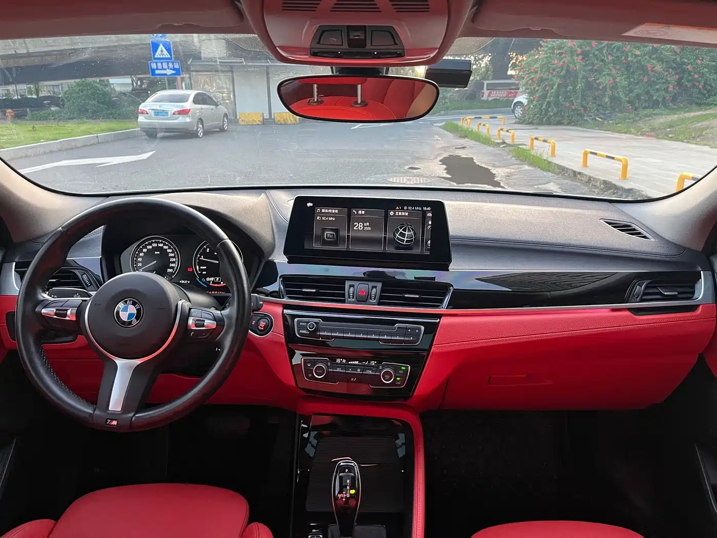 BMW X2 2023 2022 sDrive25i M Sport Package