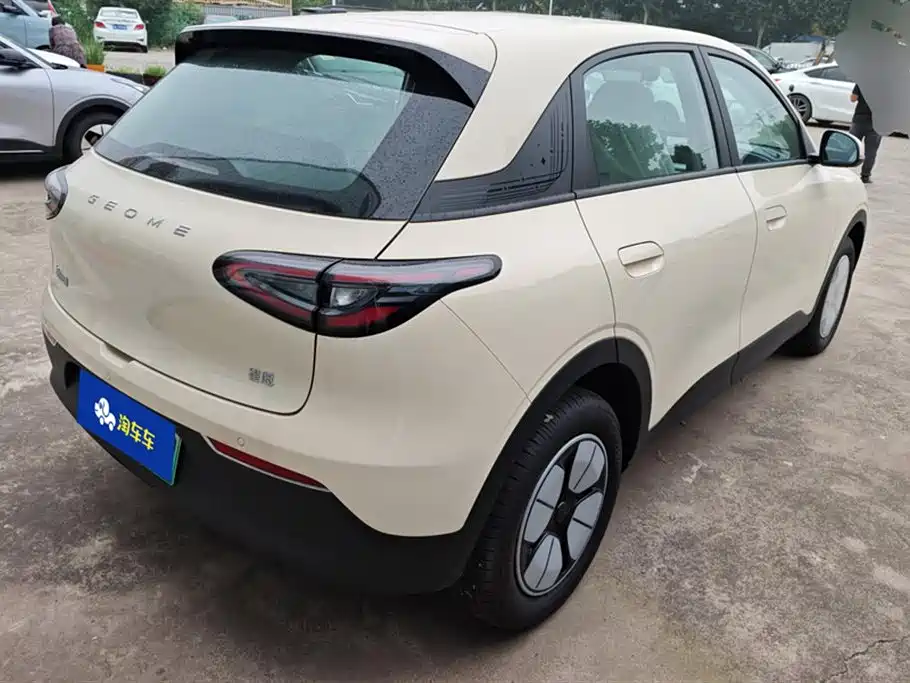 Geely Galaxy Starry Wish 2026 Edition 310km Youth Version фото 3