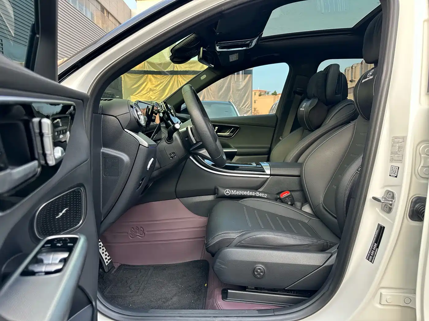Mercedes-Benz GLC 2023 GLC 260 L 4MATIC Luxury 5-Seater фото 9