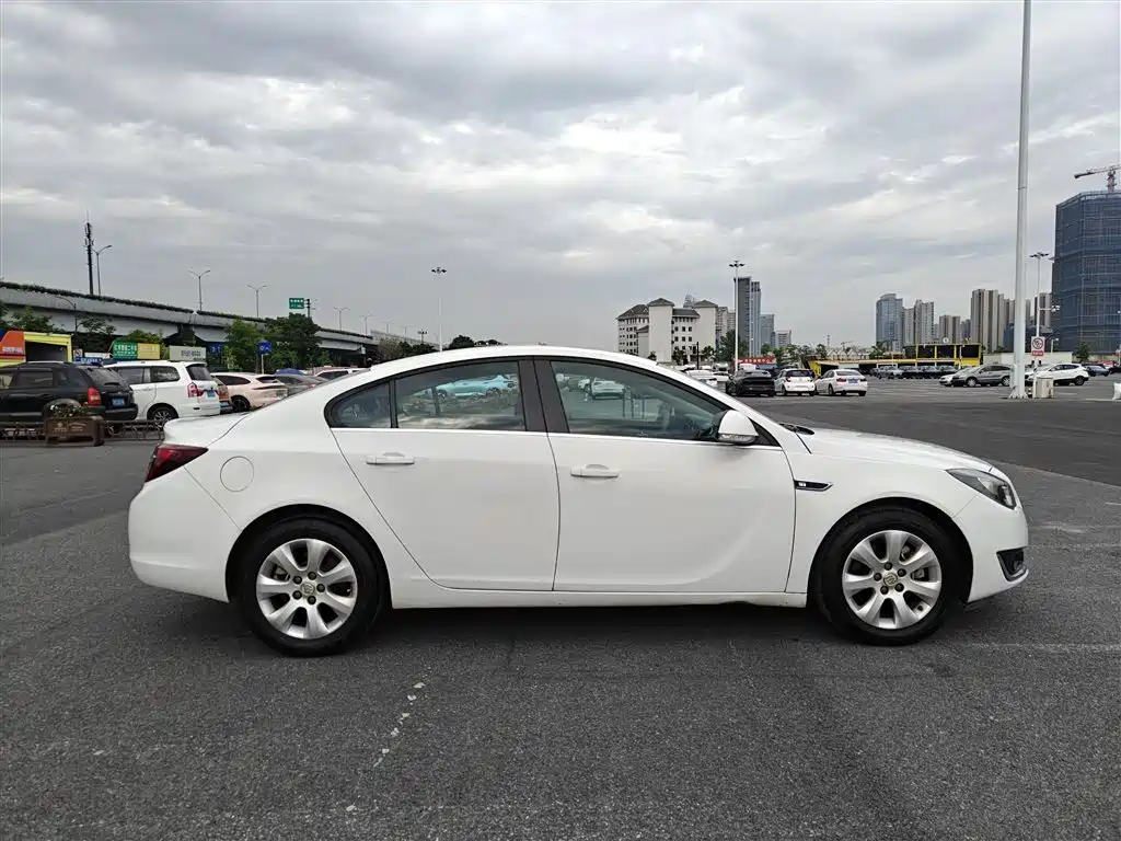 Buick Regal 2015 1.6T Leading Tech Edition фото 6