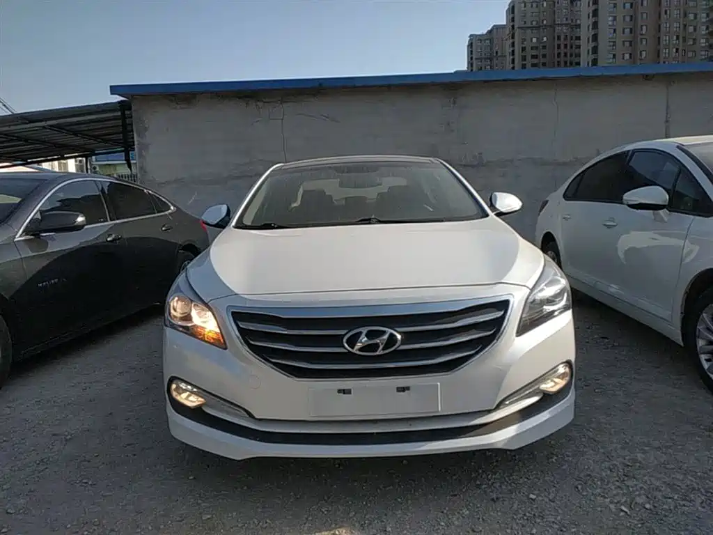 Hyundai Mistra 2014 1.8L Auto Smart GLS фото 3