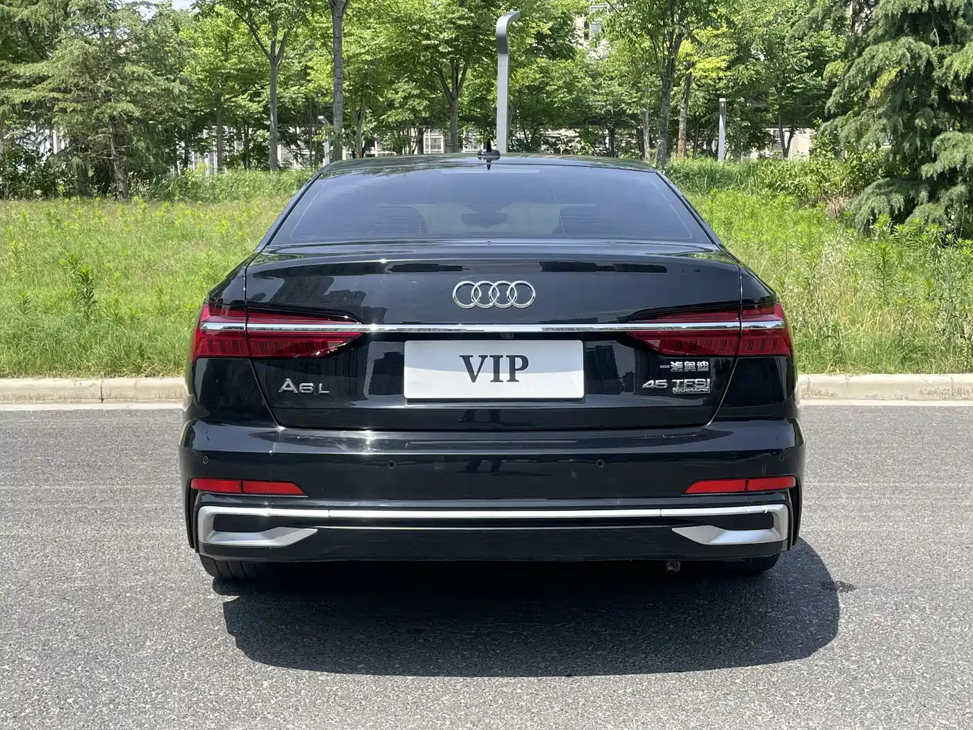 Audi A6L 2023 45 TFSI Premium Selection Dynamic фото 6