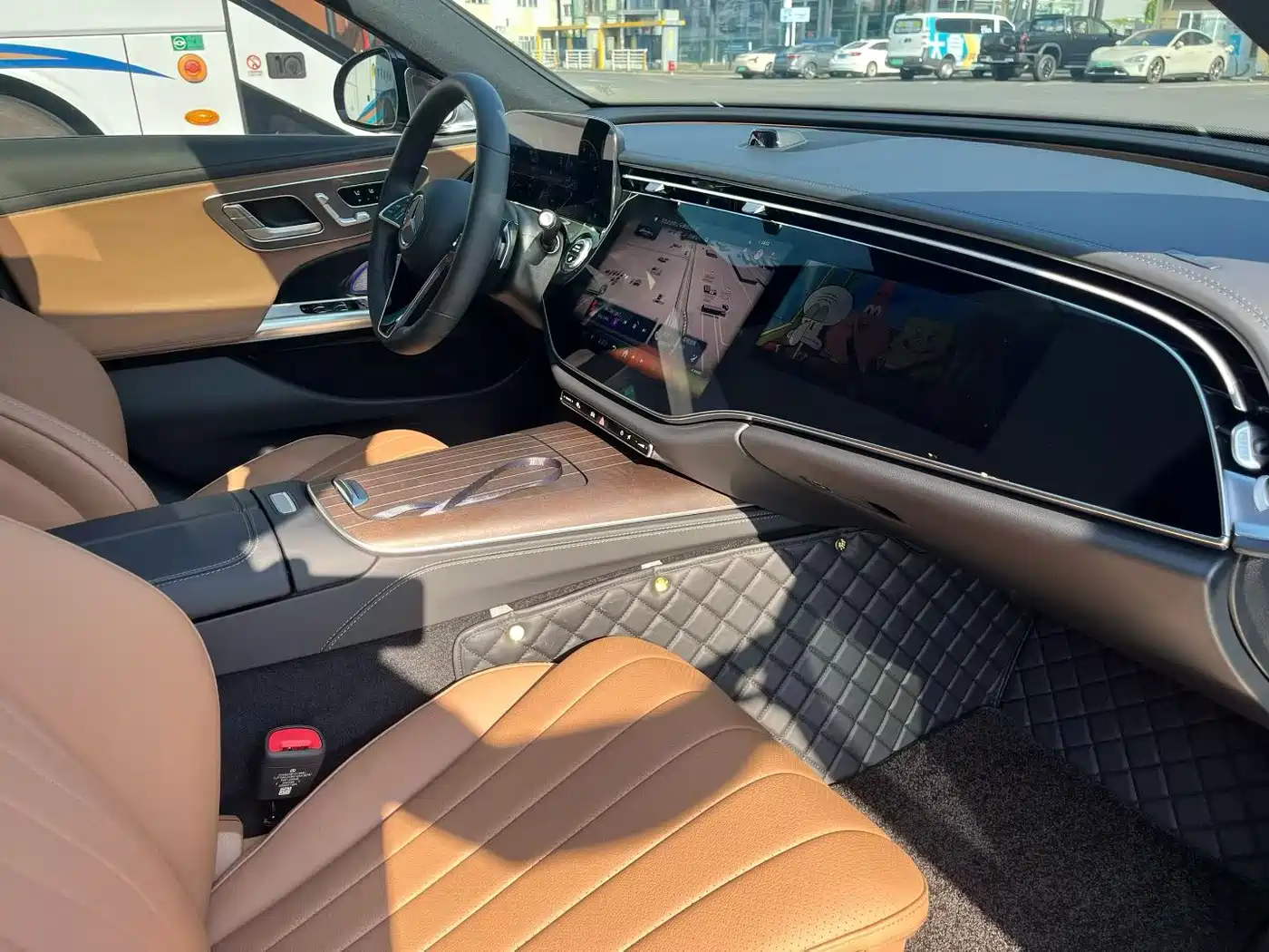 Mercedes-Benz E-Class 2025 E 300 L Luxury фото 7