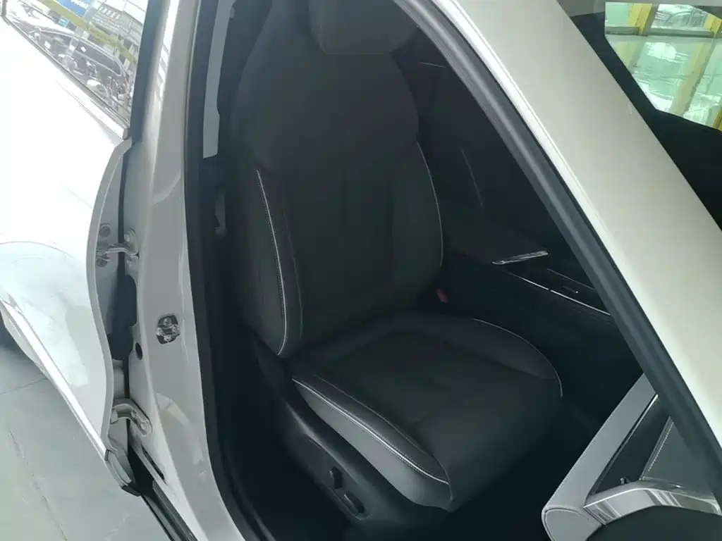 Buick E5 2025 2025 Model 620KM Premium Edition