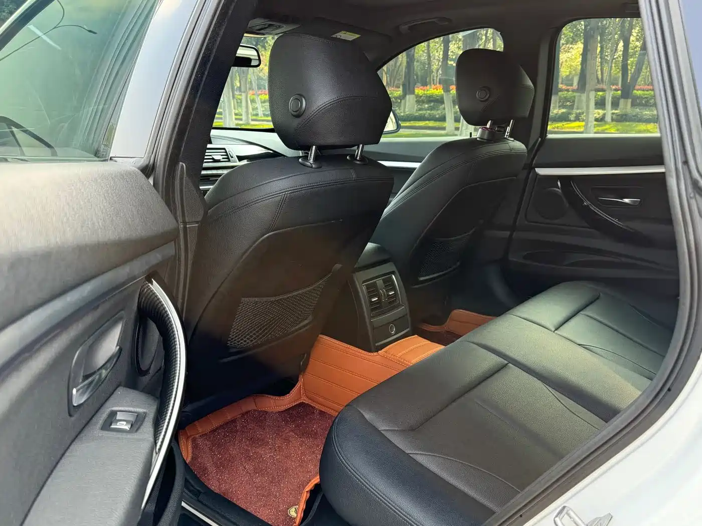 BMW 3 Series GT 2020 320i M Sport Package фото 6