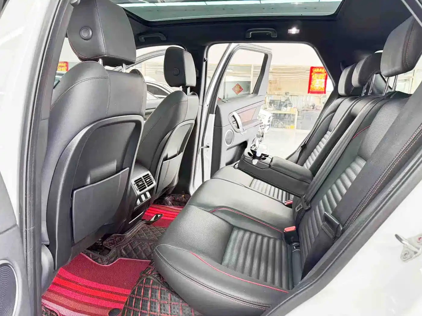 Land Rover Discovery Sport 2021 249PS R-Dynamic S Performance Edition фото 8