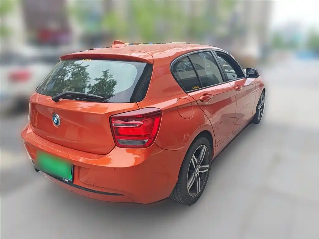 BMW 1 Series (Import) 2013 Facelift 118i Sport Model фото 4