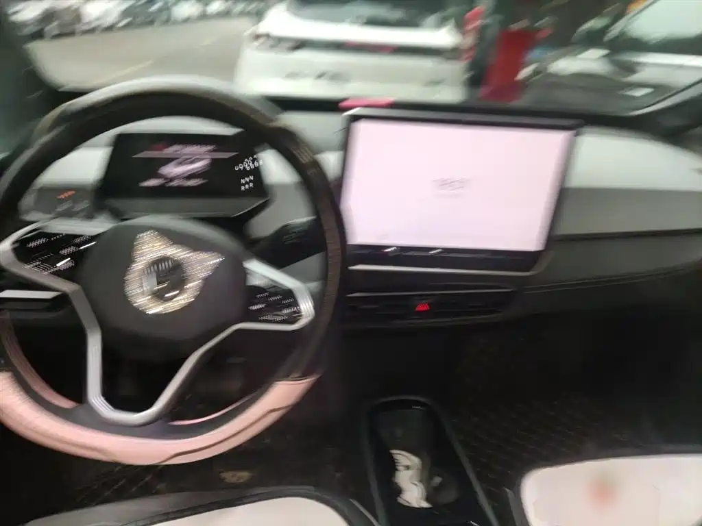 Volkswagen ID.3 2025 Smart Outstanding Edition фото 6