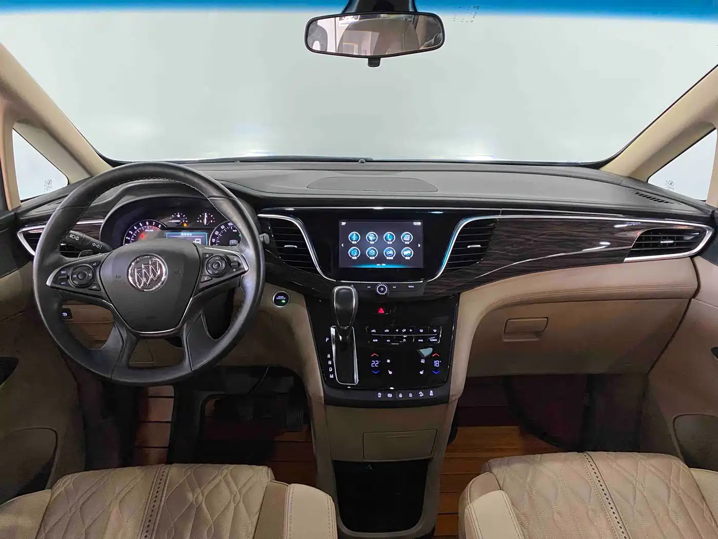 Buick GL8 2018 ES 28T Luxury Type China VI фото 23
