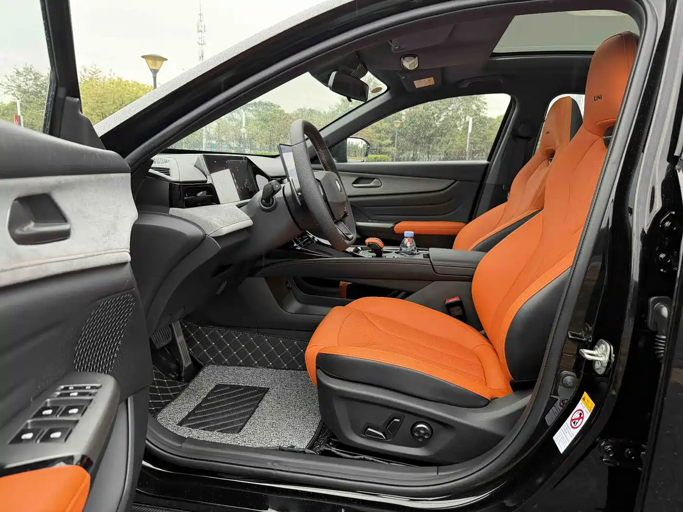 Changan UNI-V 2025 2025 2.0T Sport Version