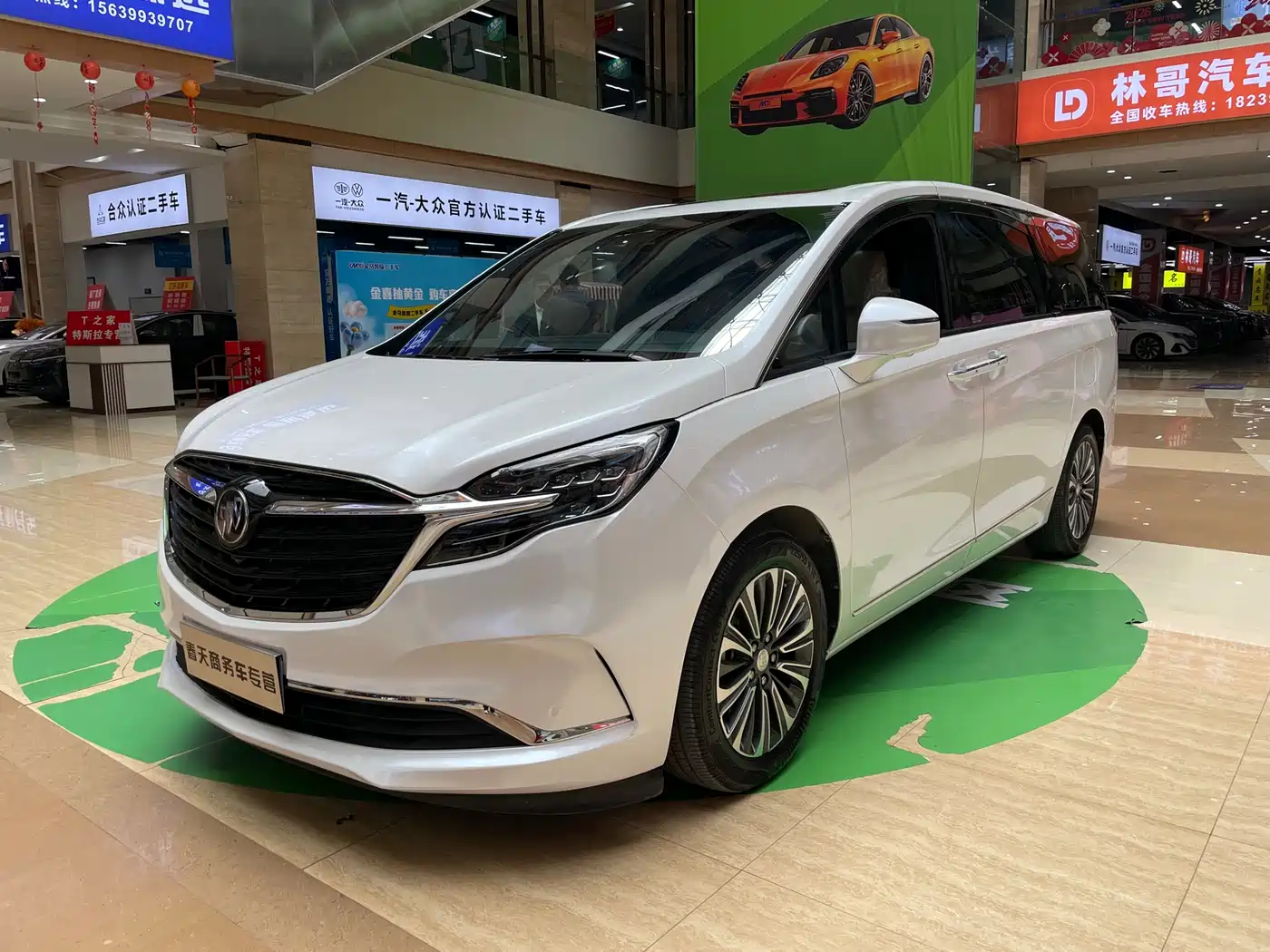 Buick GL8 2022 ES Landmark 653T Flagship фото 2