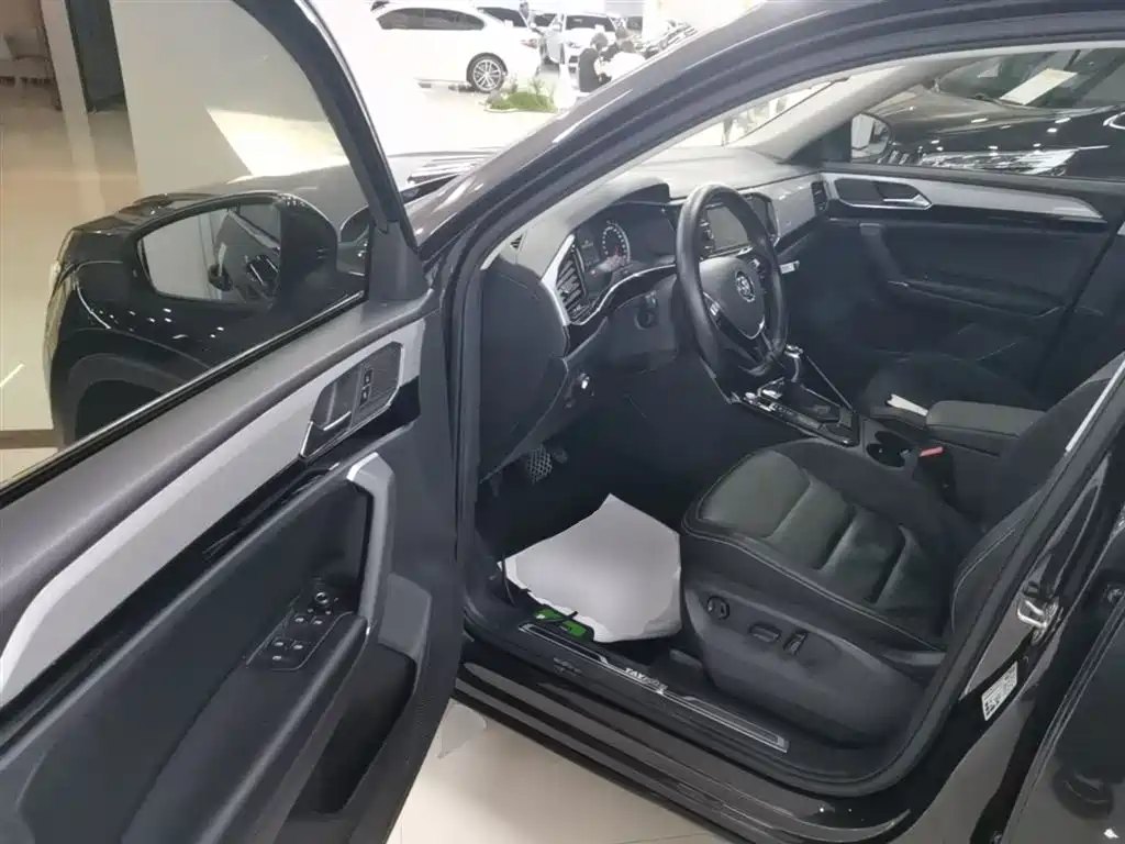 Volkswagen Tayron 2019 Expedition 280TSI 2WD Luxury (China VI) фото 12