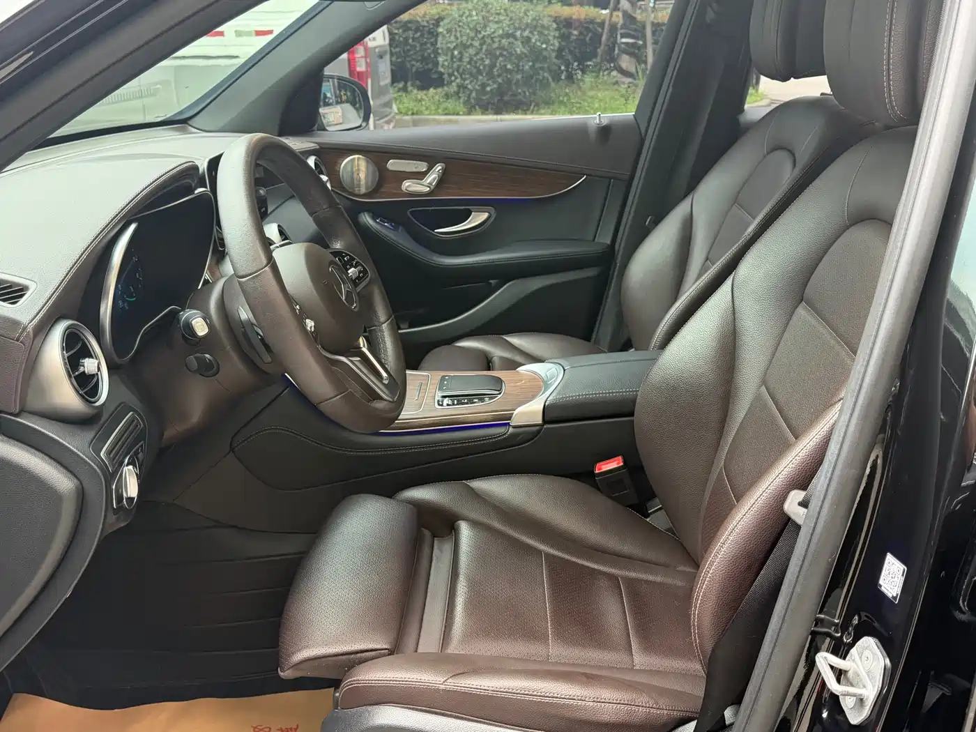 Mercedes-Benz GLC 2021 GLC 300 L 4MATIC Sporty фото 7