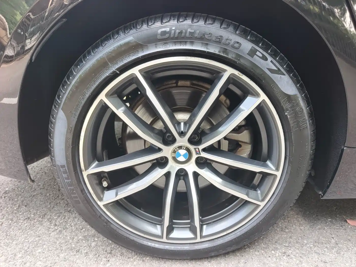 Photo 13 - BMW 5 Series (Import)