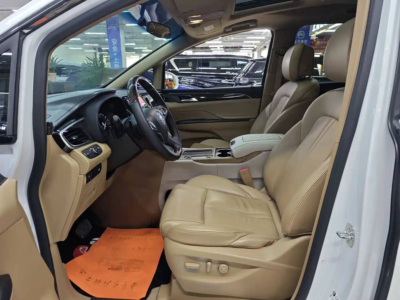 Buick GL8 2018 ES 28T Premium Type China VI фото 5