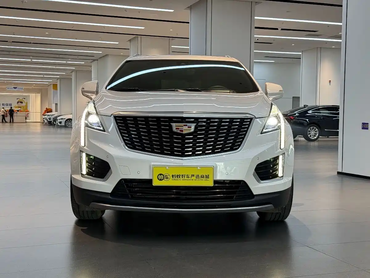 Cadillac XT5 2020 Facelift 28T Luxury Model фото 2