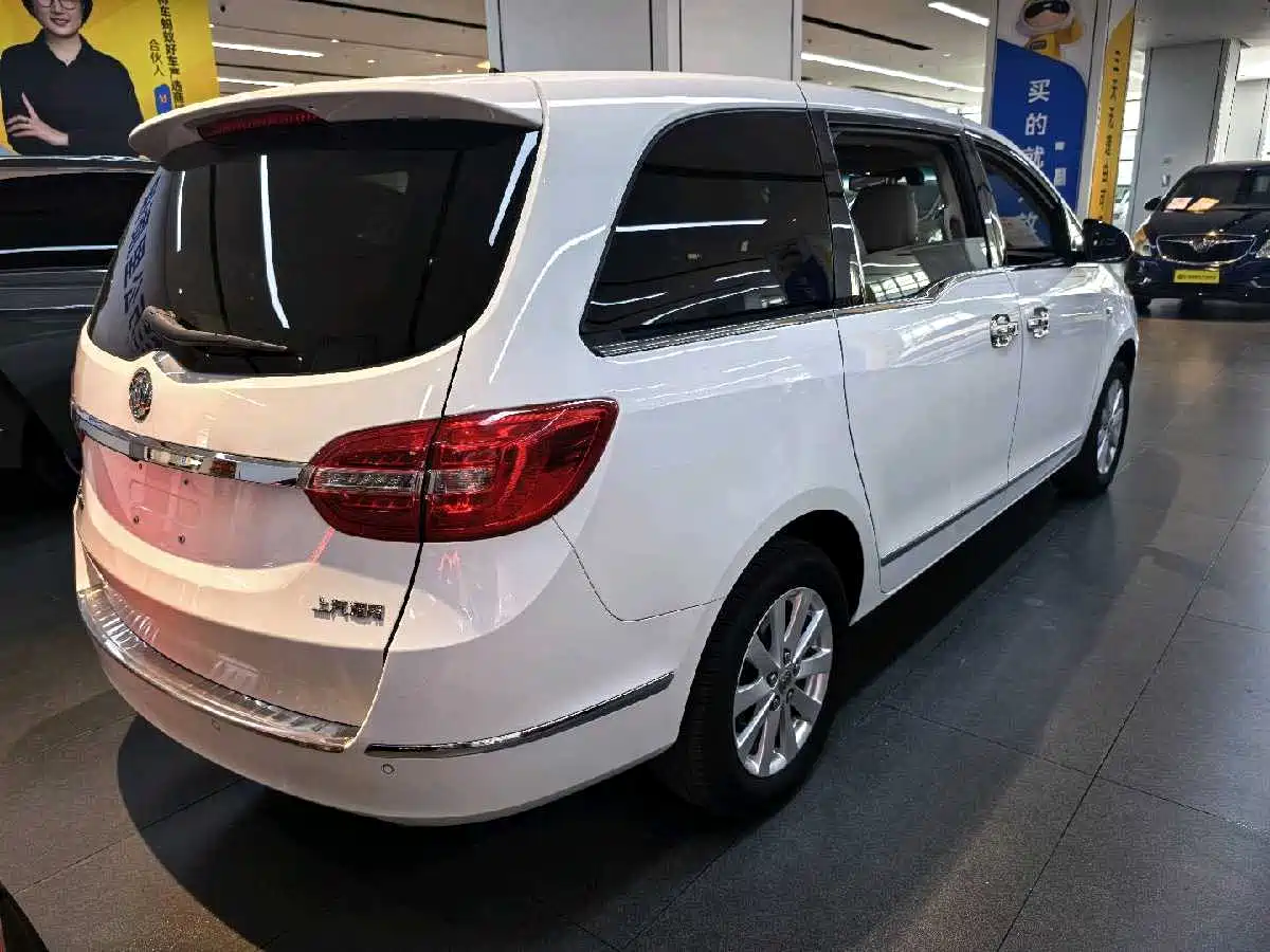 Buick GL8 2017 25S Luxury China V фото 5