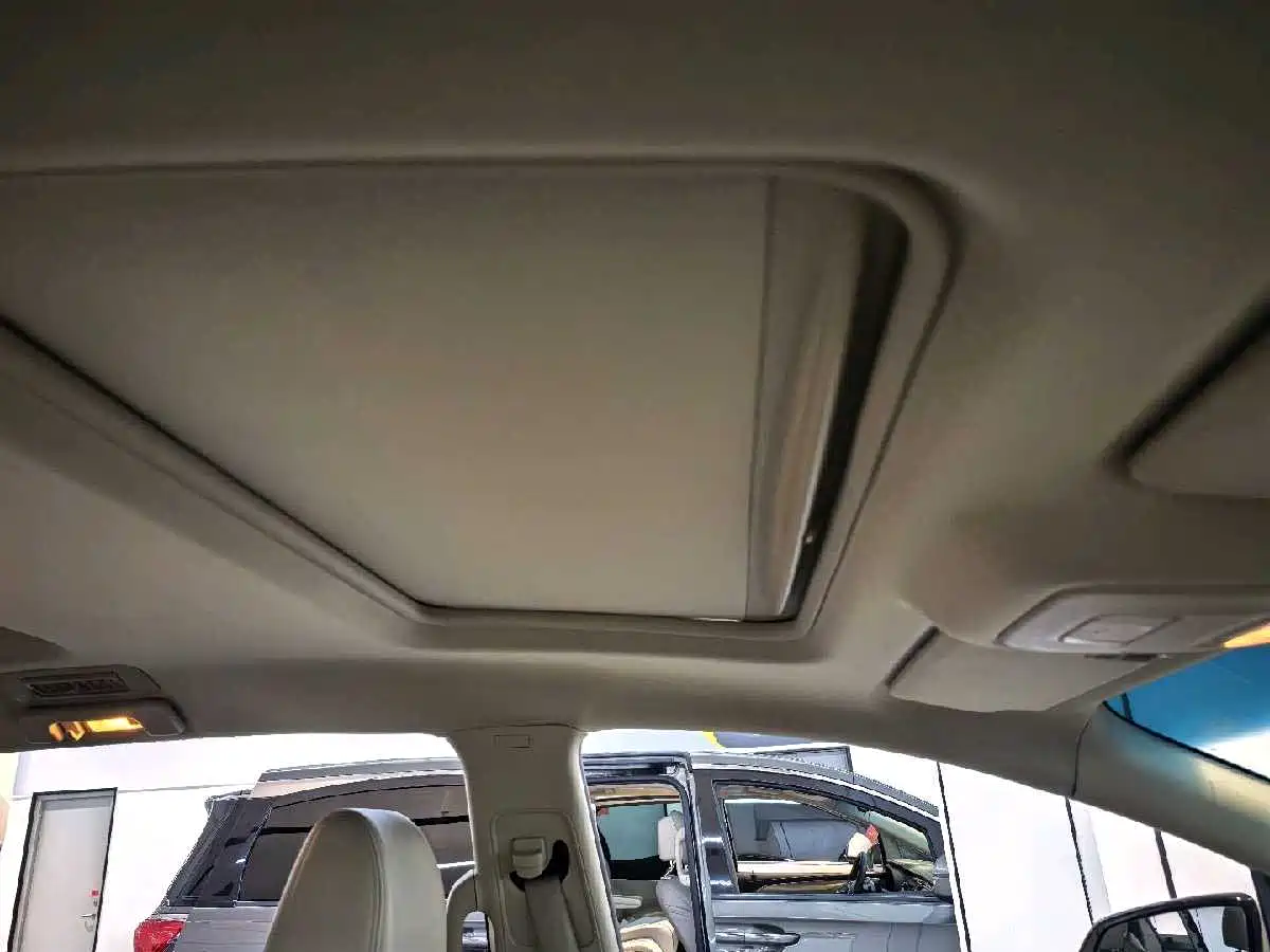 Buick GL8 2017 25S Luxury China V фото 10