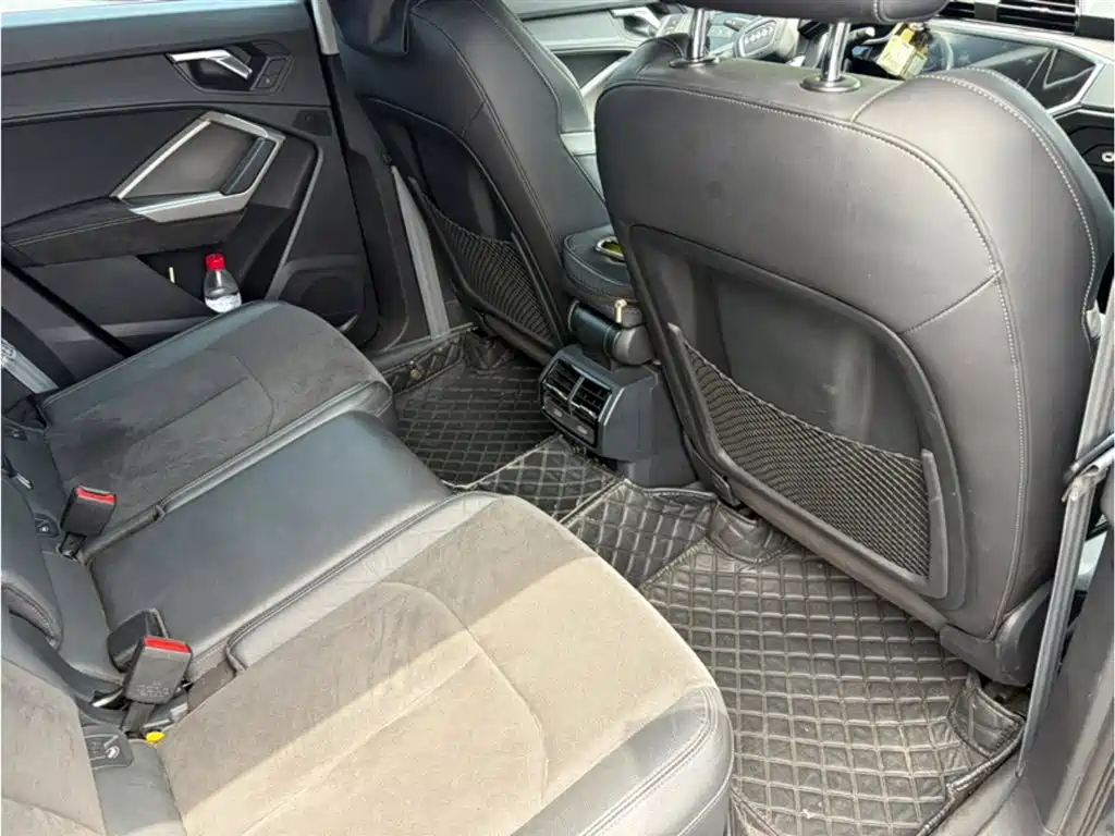 Audi Q3 2022 35 TFSI Fashion Dynamic фото 3