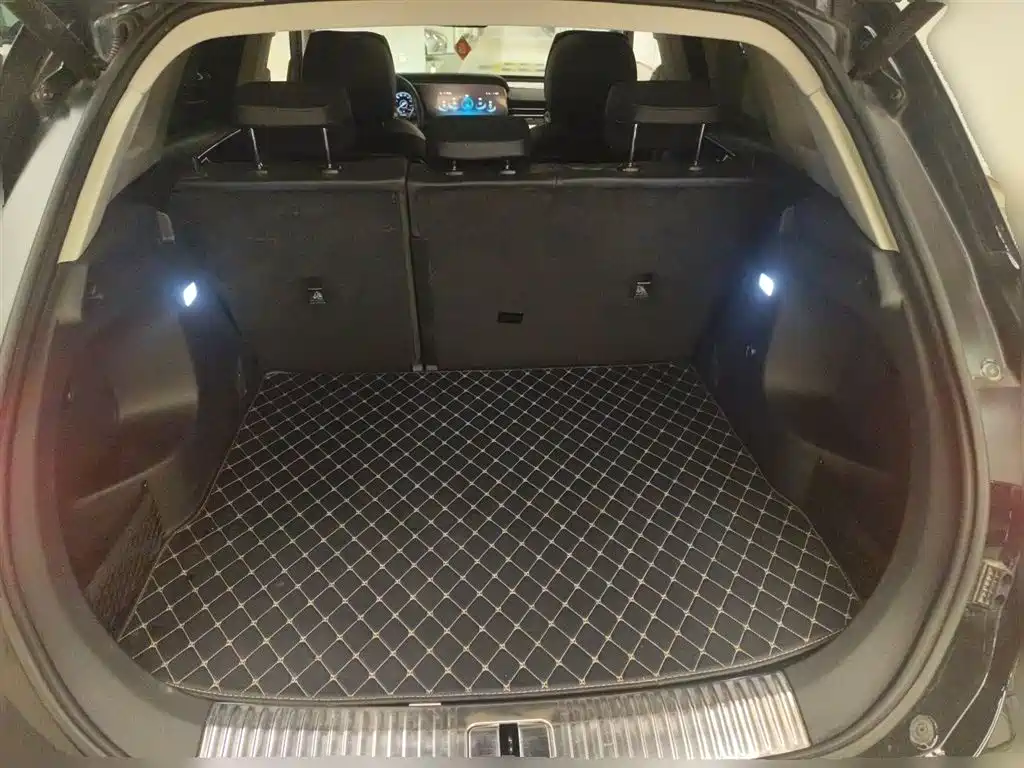 Hongqi HS5 2022 2.0T Smart Connect Flagship AWD Edition фото 20