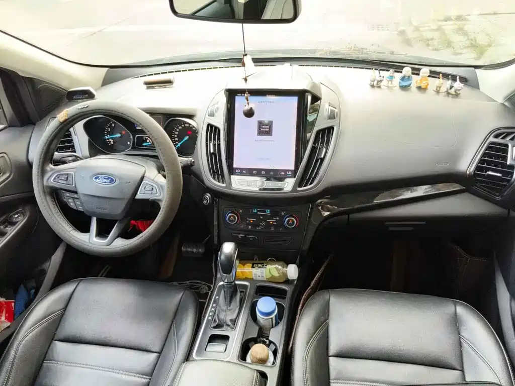 Ford Kuga 2019 2019 EcoBoost 180 FWD Luxury Edition China V