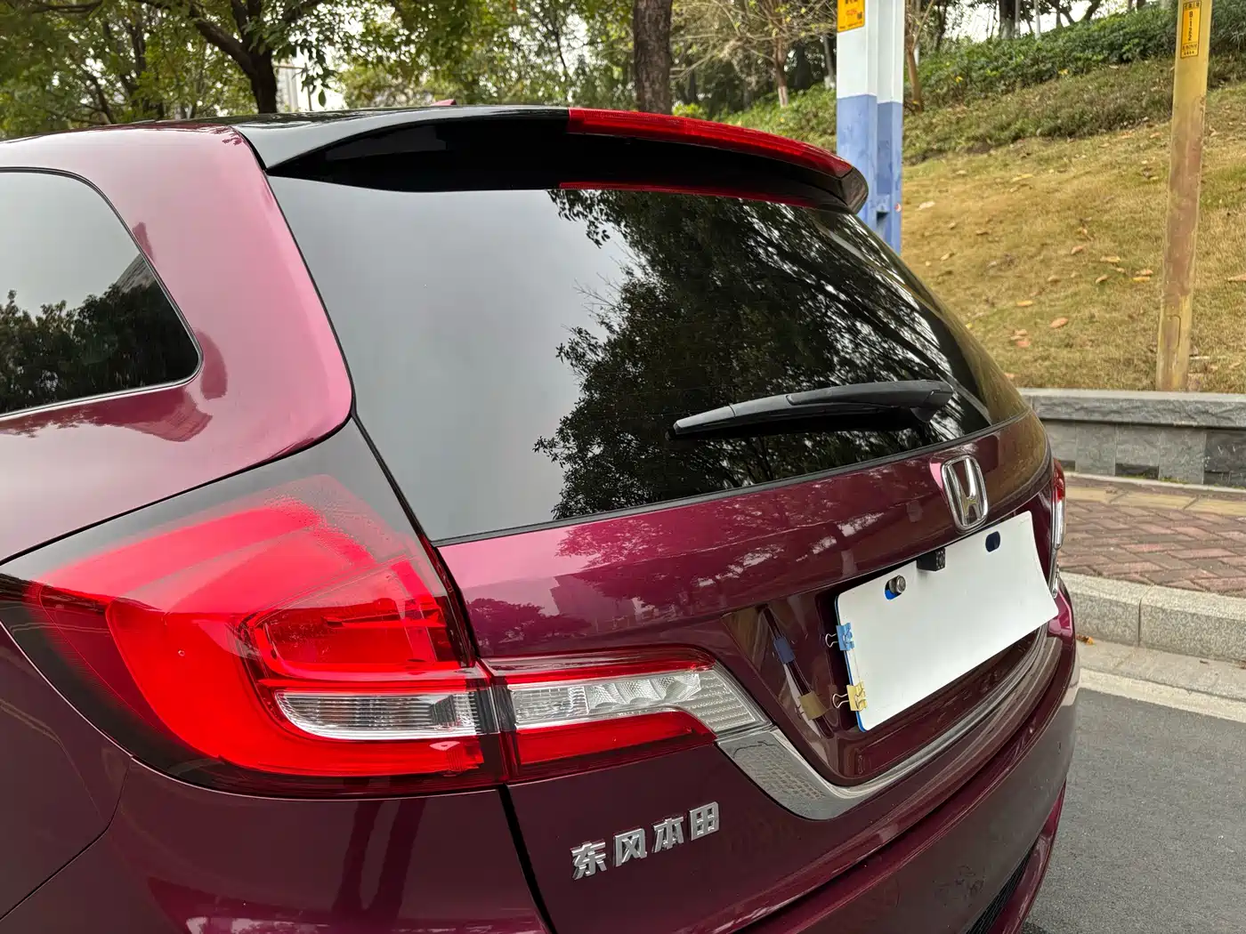 Honda Jade 2019 2017 1.8L Automatic Comfort Edition 5-seater