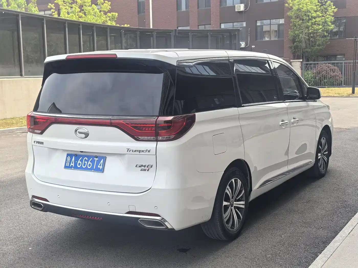 GAC Trumpchi Trumpchi M8 2018 320T Premium Edition фото 5