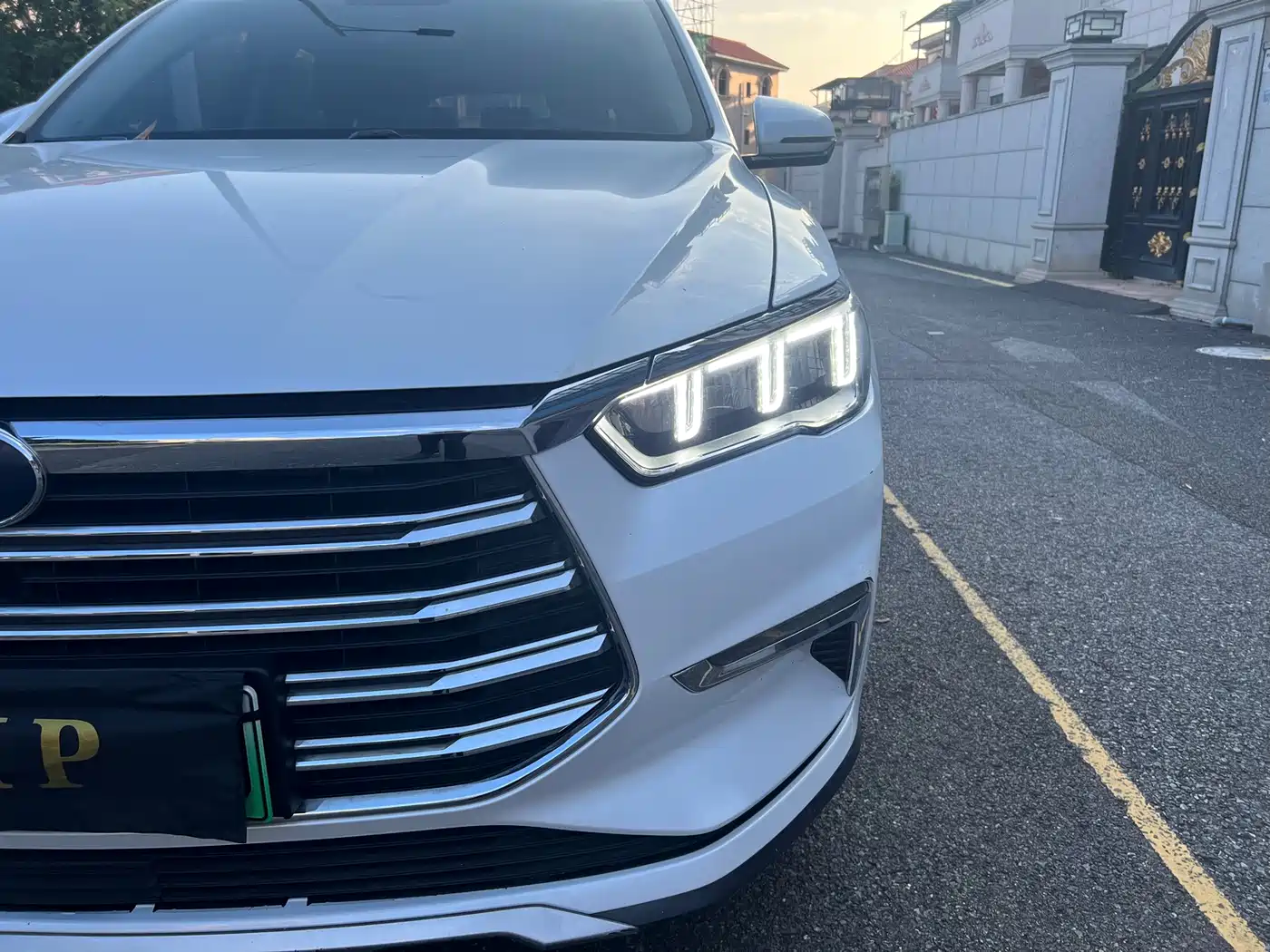 BYD Song Pro New Energy 2020 2019 DM 1.5T 4WD Performance Luxury