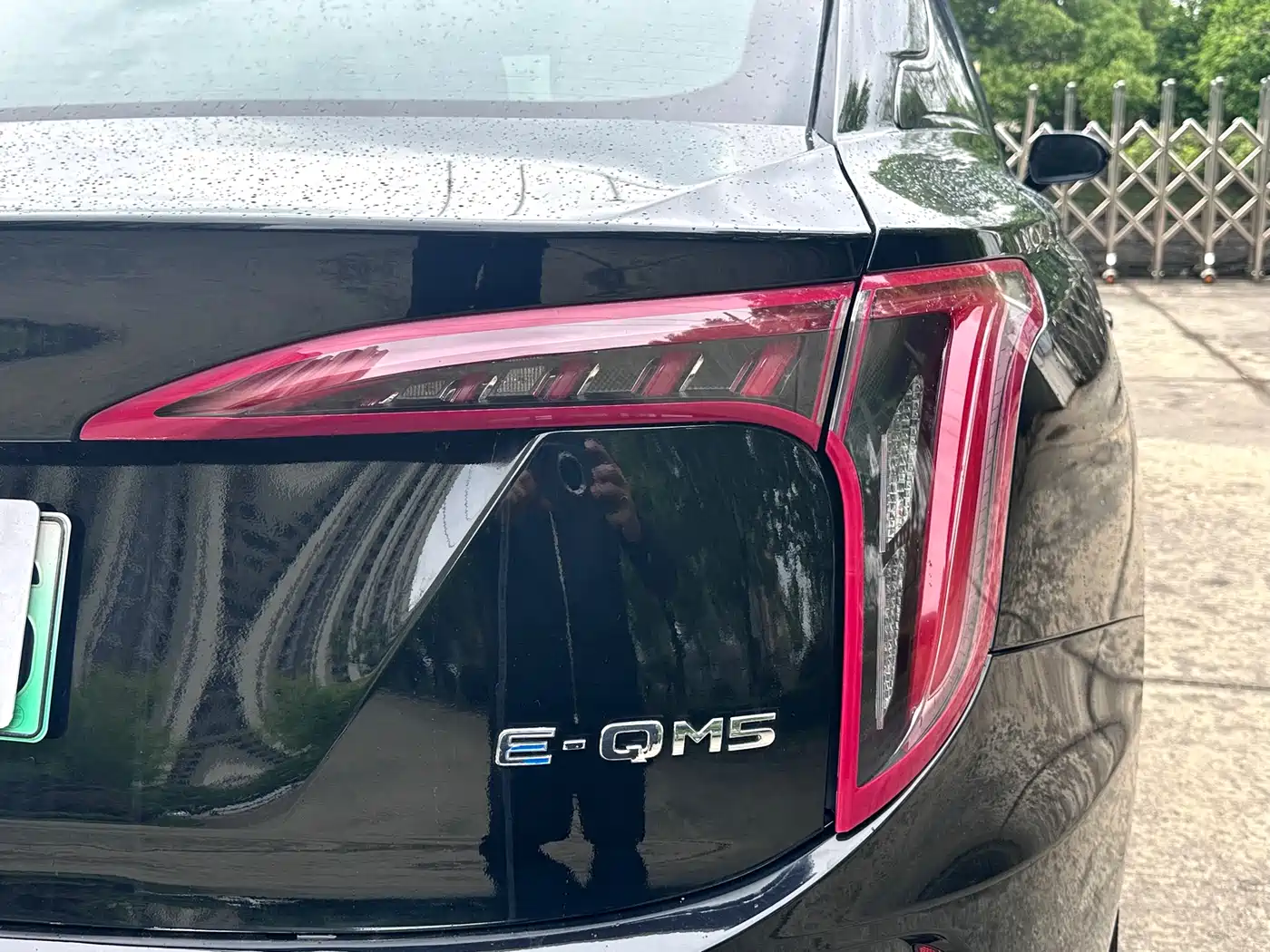 Hongqi E-QM5 2022 431km Battery Swap Enjoyment Edition фото 18