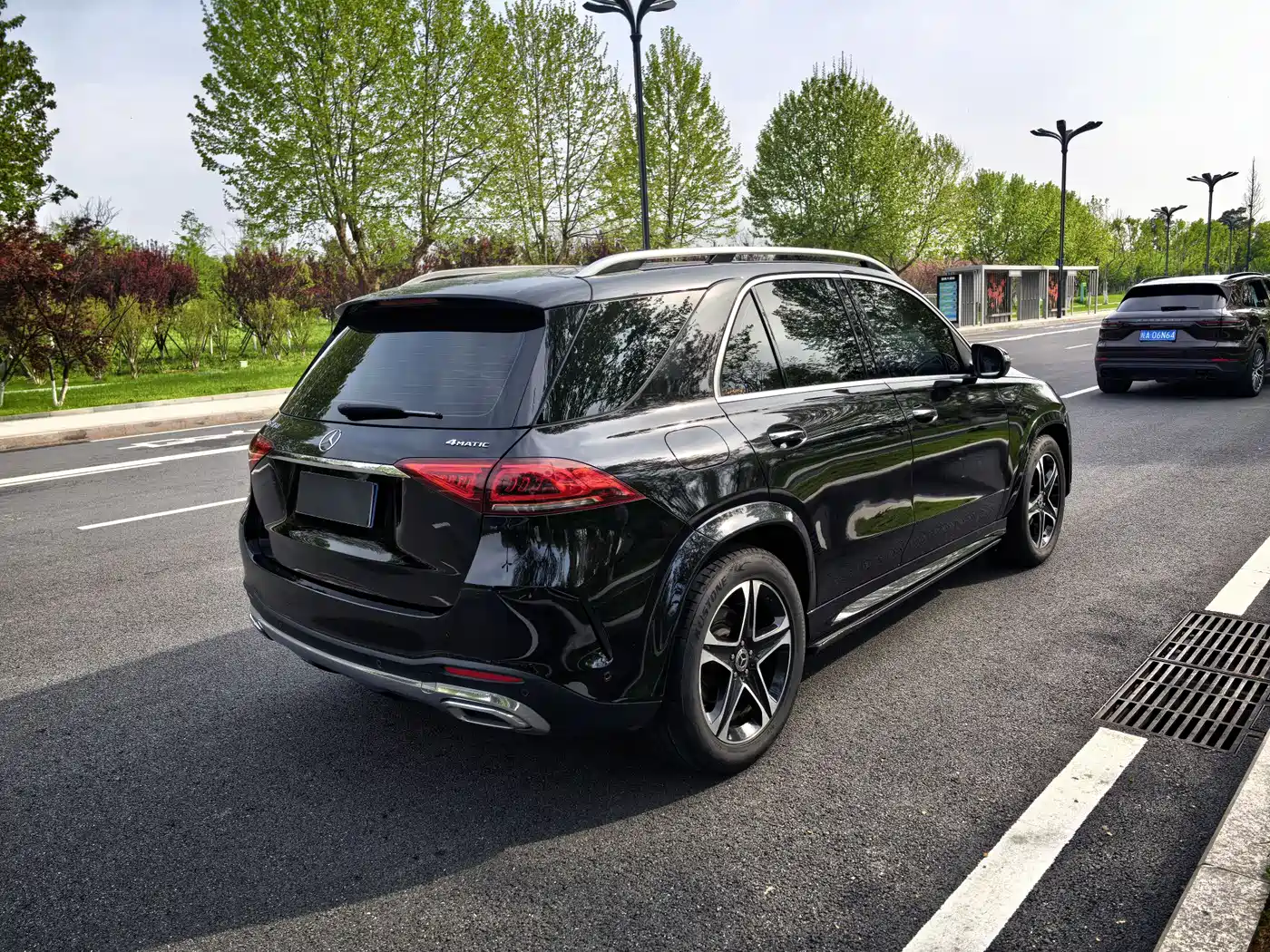 Mercedes-Benz GLE 2022 Facelift GLE 350 4MATIC Fashion фото 9