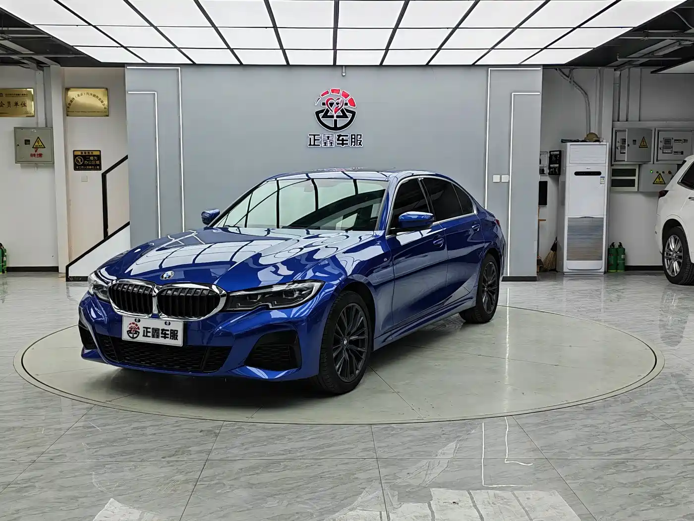 BMW 3 Series 2020 325Li xDrive M Sport Package
