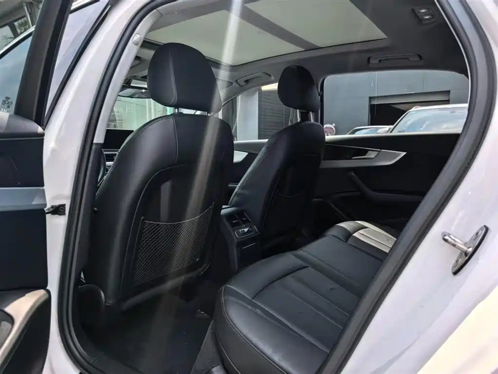 Audi A4L 2019 40 TFSI Fashion (China V) фото 6
