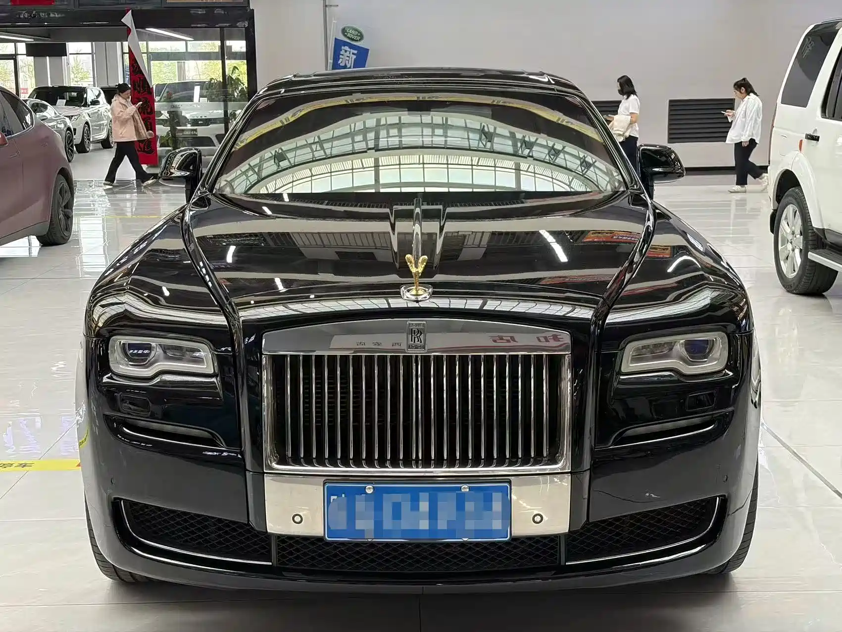 Фото 2 - Rolls-Royce Ghost
