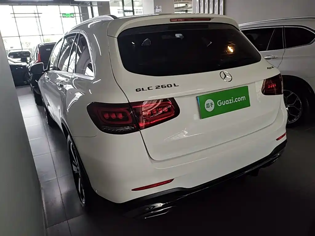 Mercedes-Benz GLC 2022 Facelift III GLC 260 L 4MATIC Dynamic фото 5