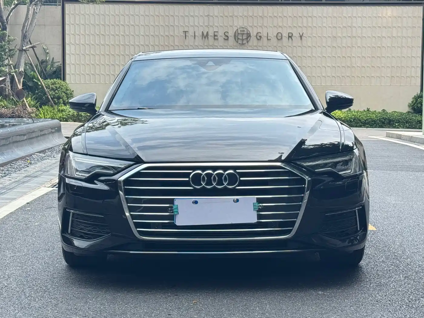 Audi A6L 2021 45 TFSI Exclusive Elegance фото 2