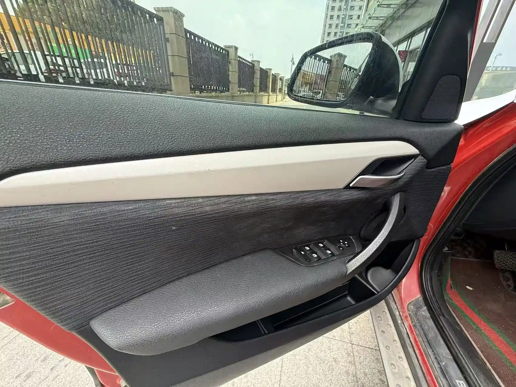 Фото 3 - BMW X1