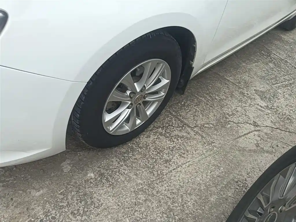 Buick Excelle 2016 15N Automatic Progressive фото 23
