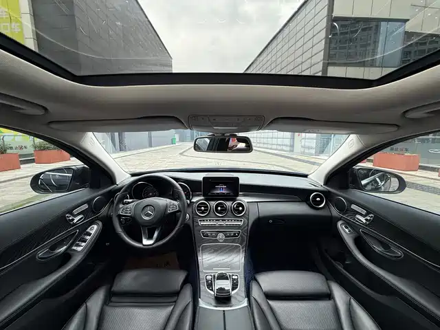 Mercedes-Benz C-Class 2018 C 200 L Sport Edition — фото 5