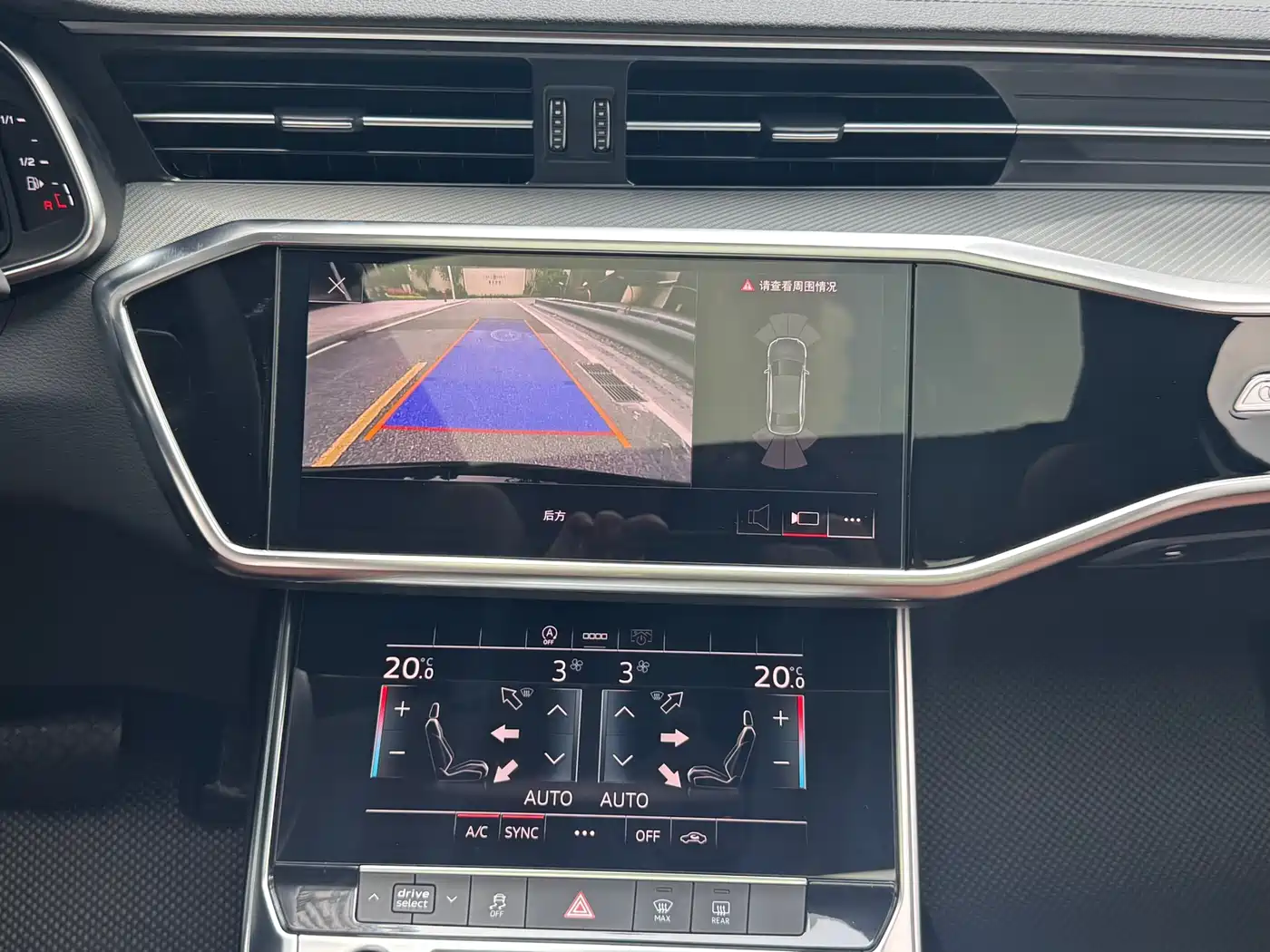 Audi A6L 2021 45 TFSI Exclusive Elegance фото 17