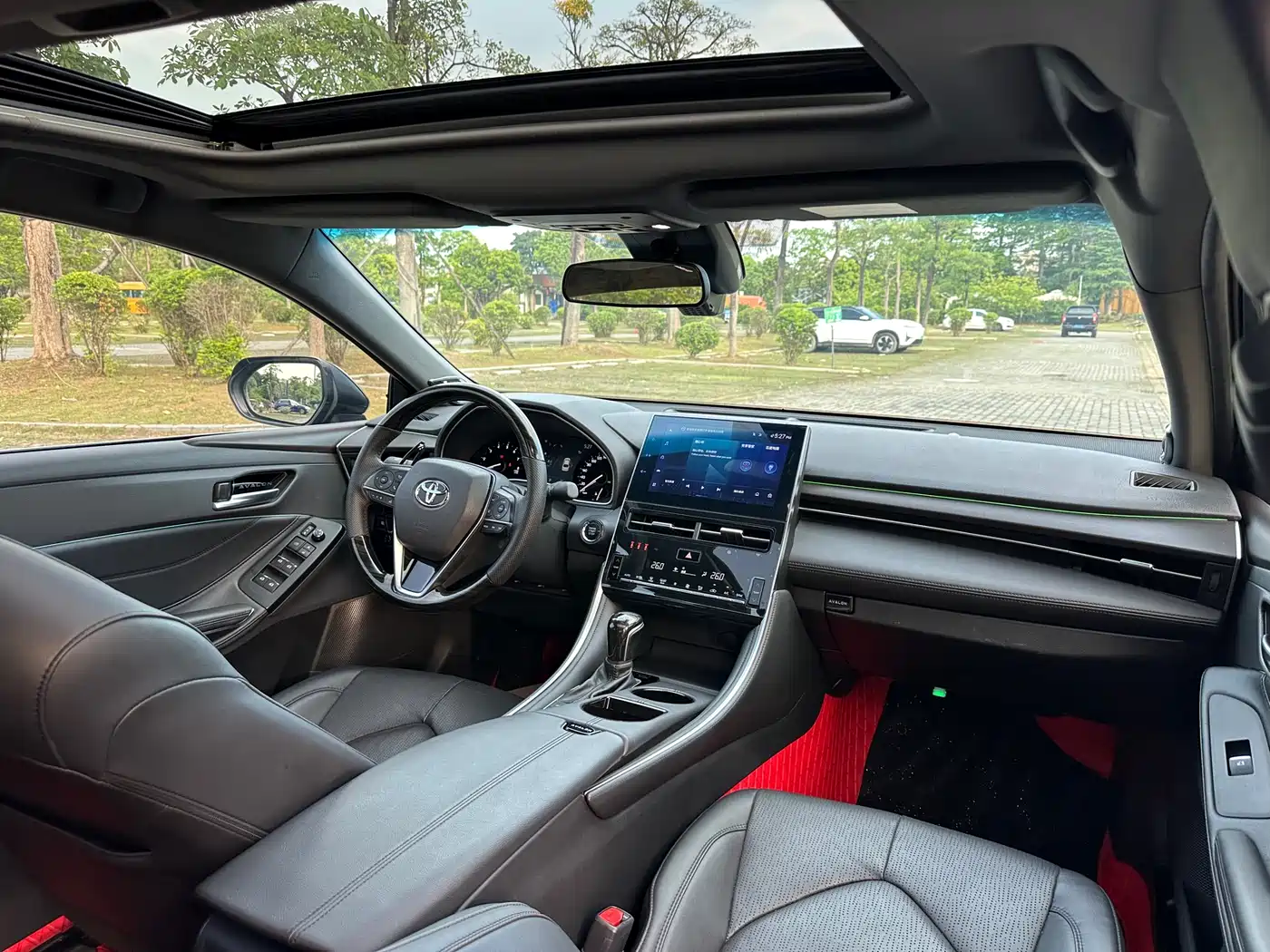 Toyota Avalon 2023 2.5L Luxury Edition фото 13
