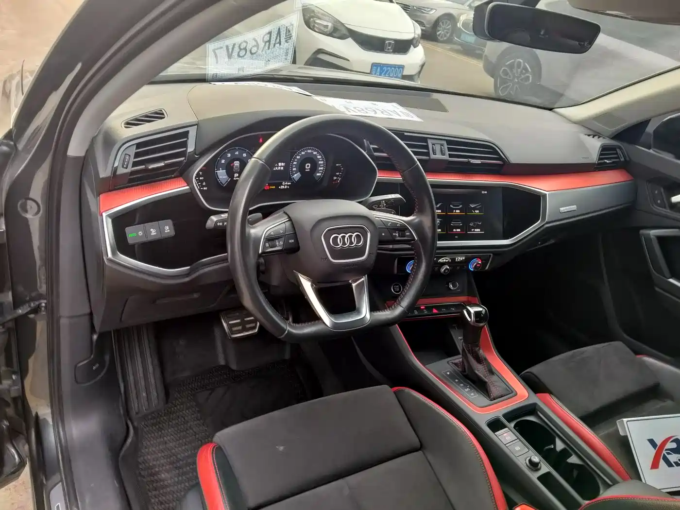 Audi Q3 2021 40 TFSI Fashion Sport фото 11