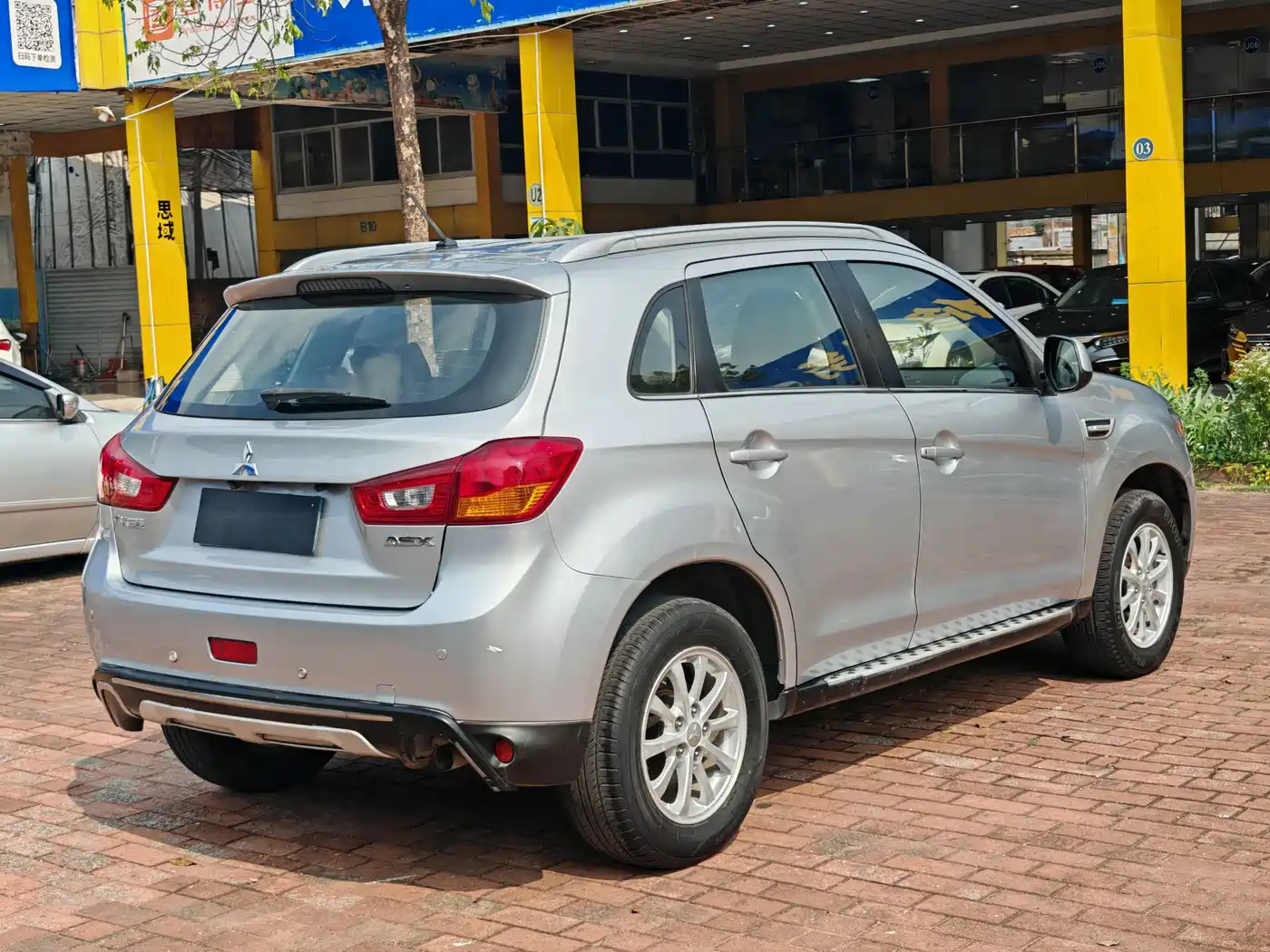 Mitsubishi ASX 2013 2.0L CVT 2WD Luxury фото 6
