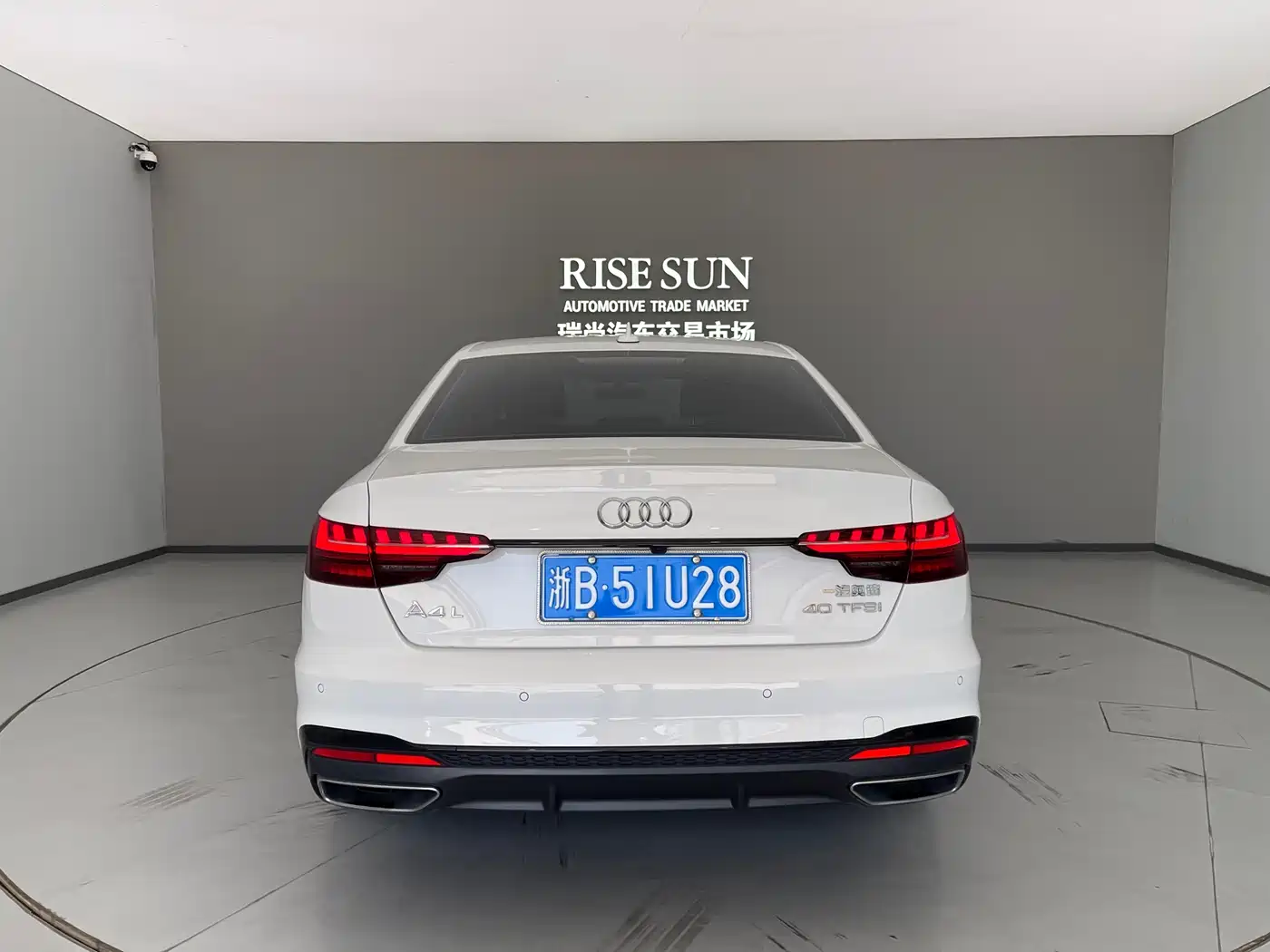 Audi A4L 2022 40 TFSI Luxury Dynamic фото 8