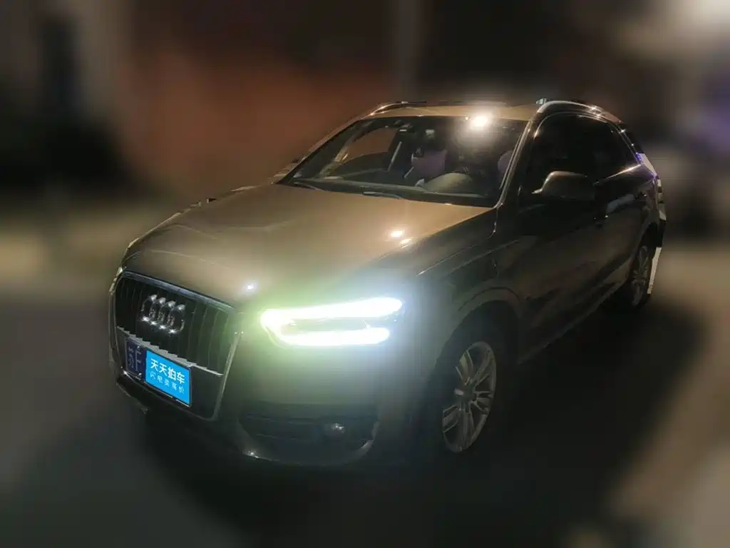 Фото 1 - Audi Q3