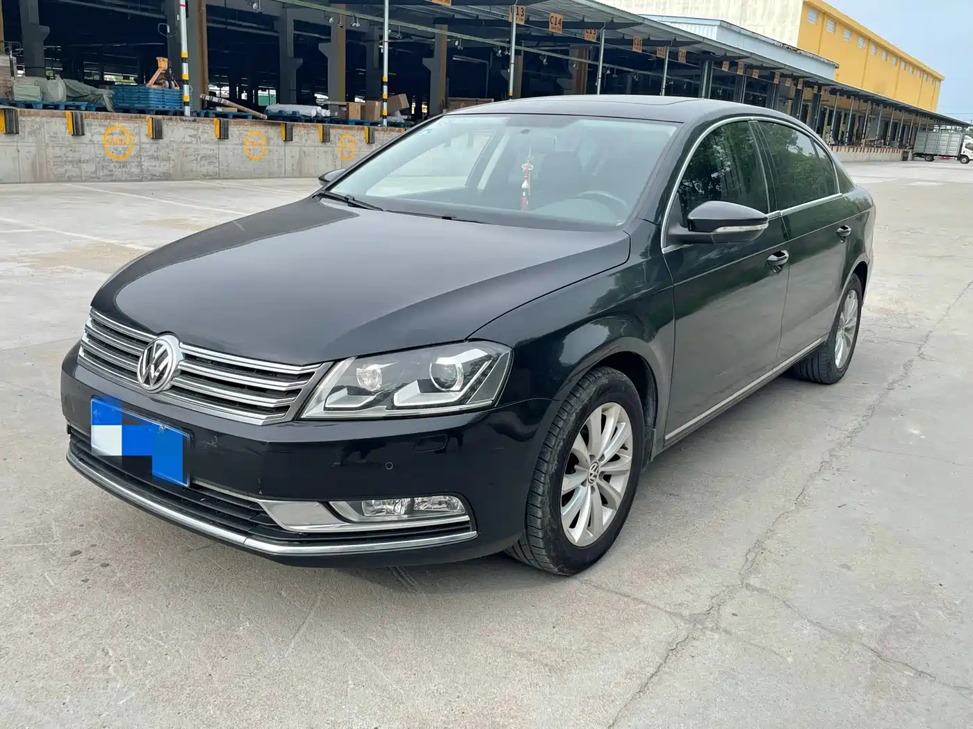 Volkswagen Magotan 2015 1.8TSI Luxury фото 2