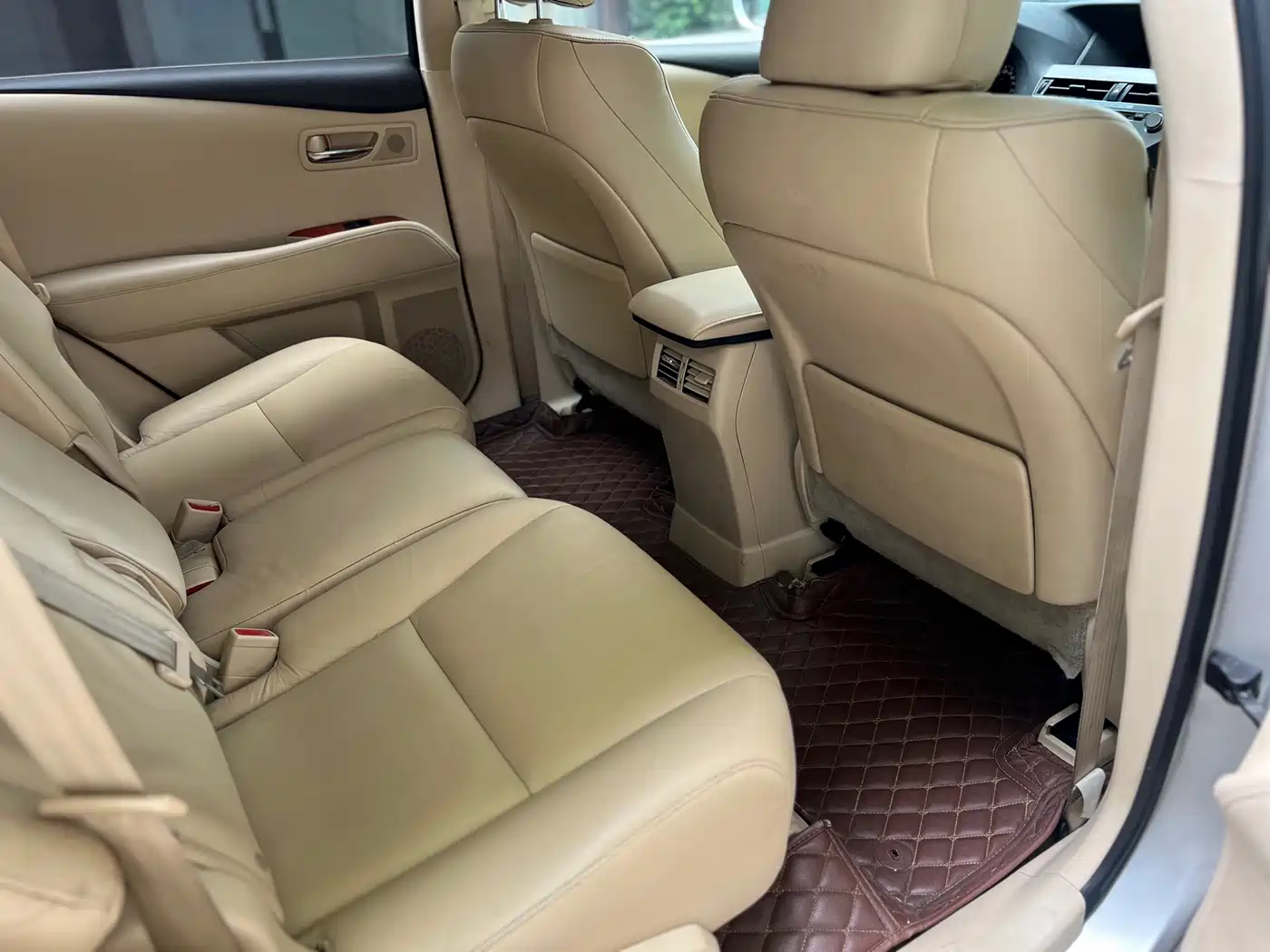 Lexus RX Classic 2009 Model 350 Luxury Edition фото 16
