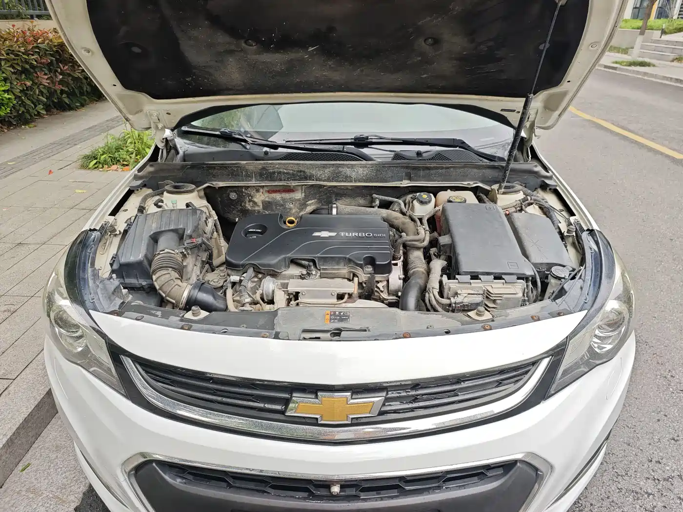 Chevrolet Malibu 2017 1.5T Automatic Luxury Edition фото 16