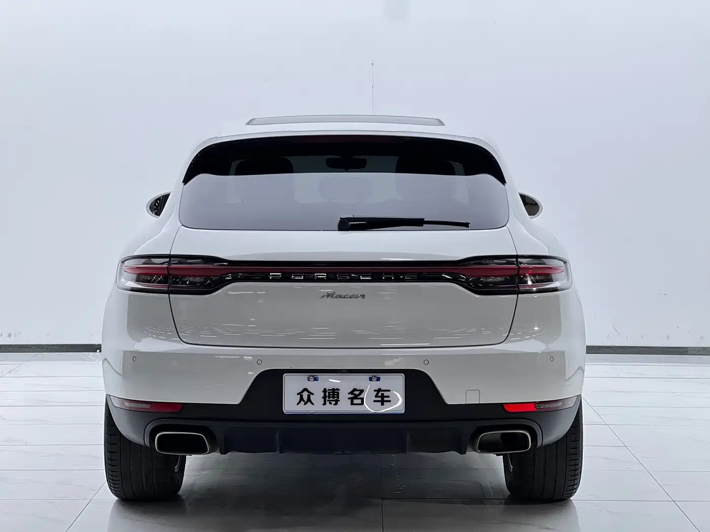 Porsche Macan 2018 Macan 2.0T фото 4