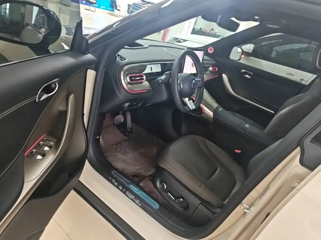 smart Elf #1 2025 2026 Agile New Luxury Edition
